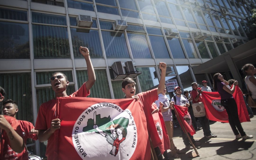 Contra a CPI, Nave Coletiva promove encontro de apoiadores do MST