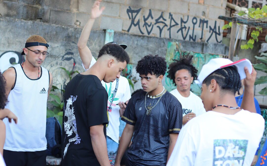 Casa Coletiva Divinópolis é palco de pré-seletiva do Duelo Nacional de MCs