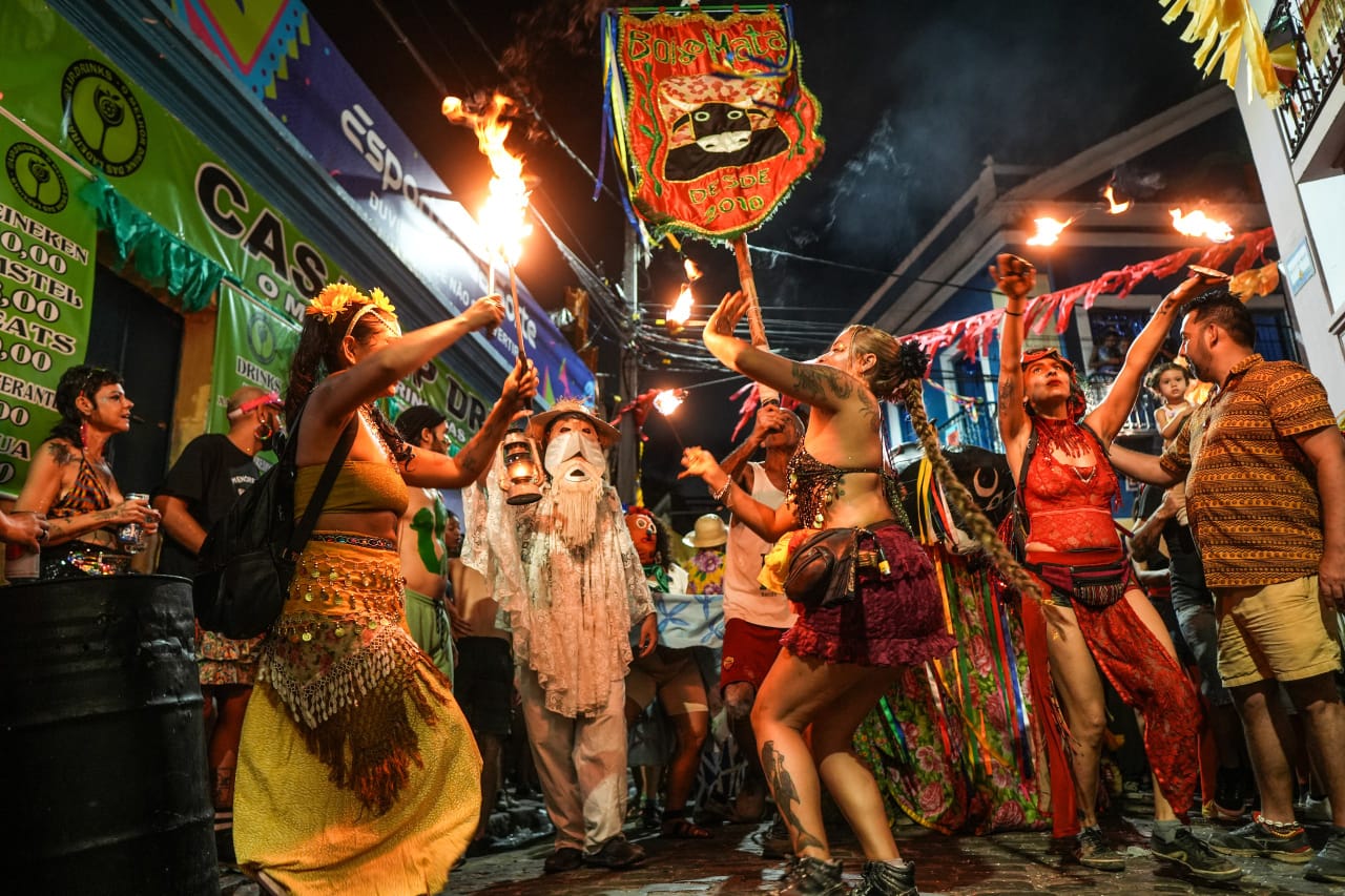 Otros Carnavales 2026: o Brasil que pulsa nas ruas