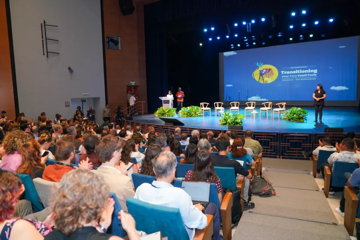 Clímax embarca em missão especial na Colômbia em atividades sobre transição energética